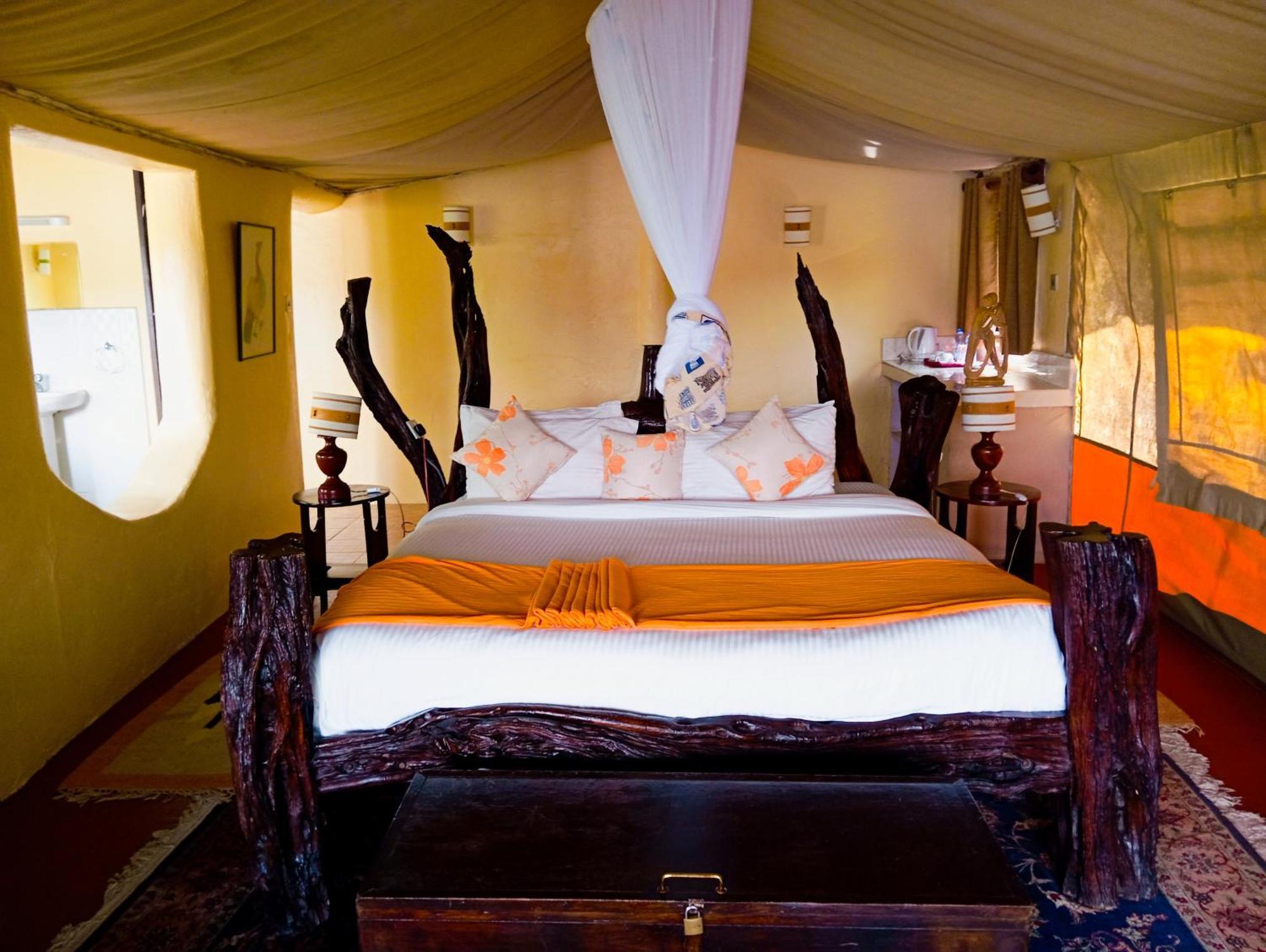 Crater Lake Tented Camp And Game Sanctuary Naivasha Exterior photo